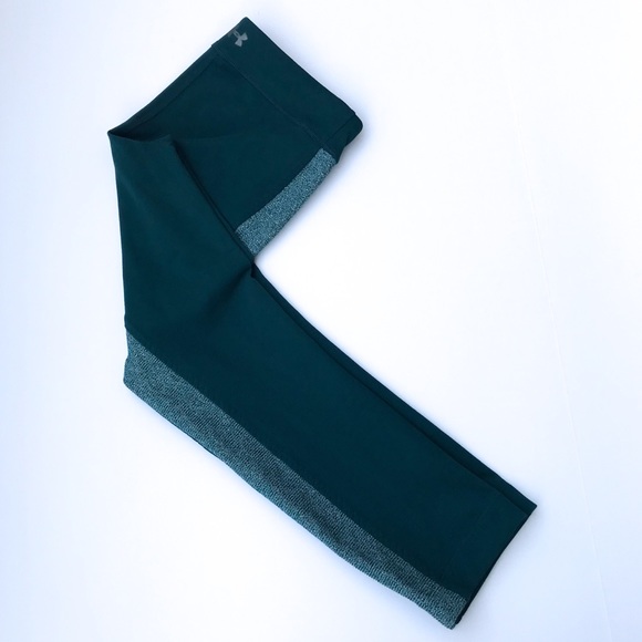 Under Armour Pants - Under Armour Heathered Green Capri Leggings XS